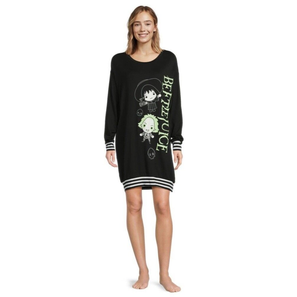 Warner Bros. WB Beetlejuice Lydia Sleep Shirt Black White XS Long Sleeve